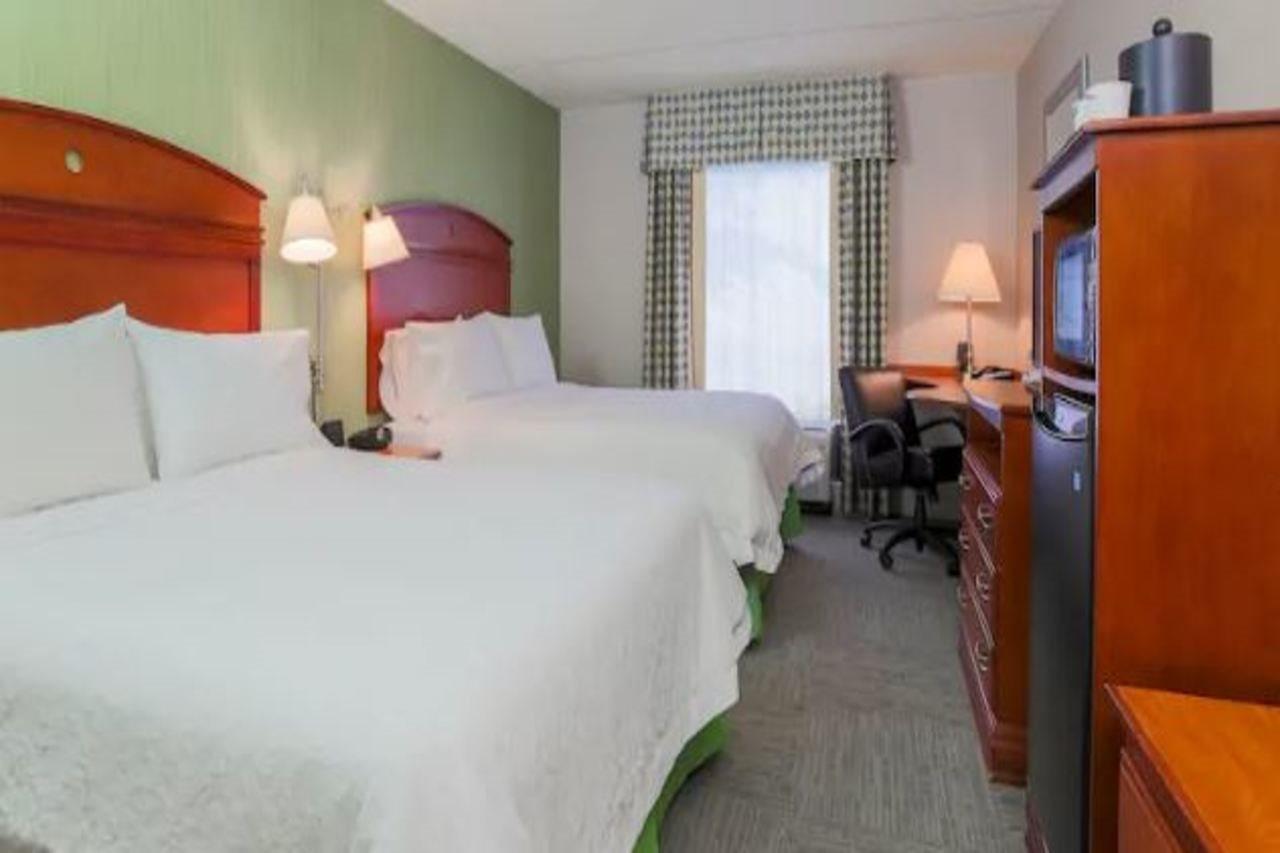 Hampton Inn & Suites West Haven Εξωτερικό φωτογραφία