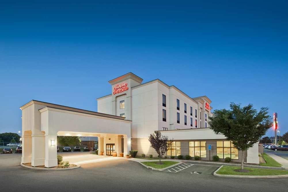 Hampton Inn & Suites West Haven Εξωτερικό φωτογραφία