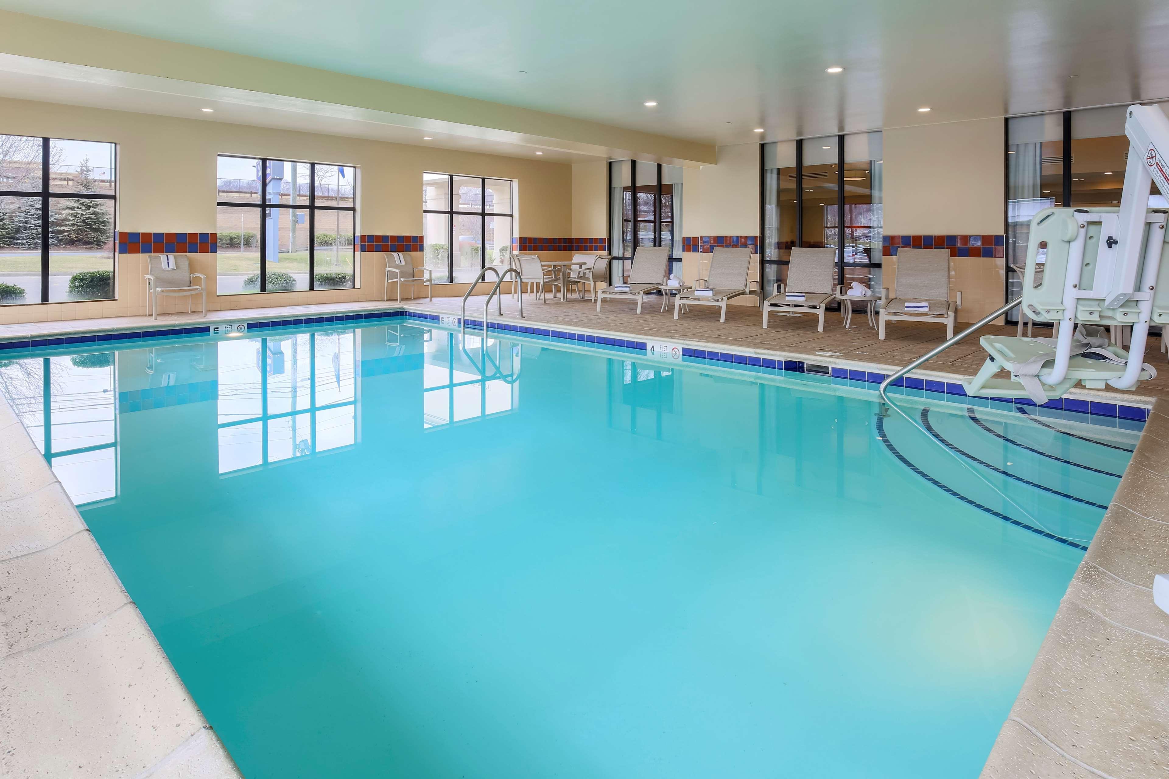 Hampton Inn & Suites West Haven Εξωτερικό φωτογραφία