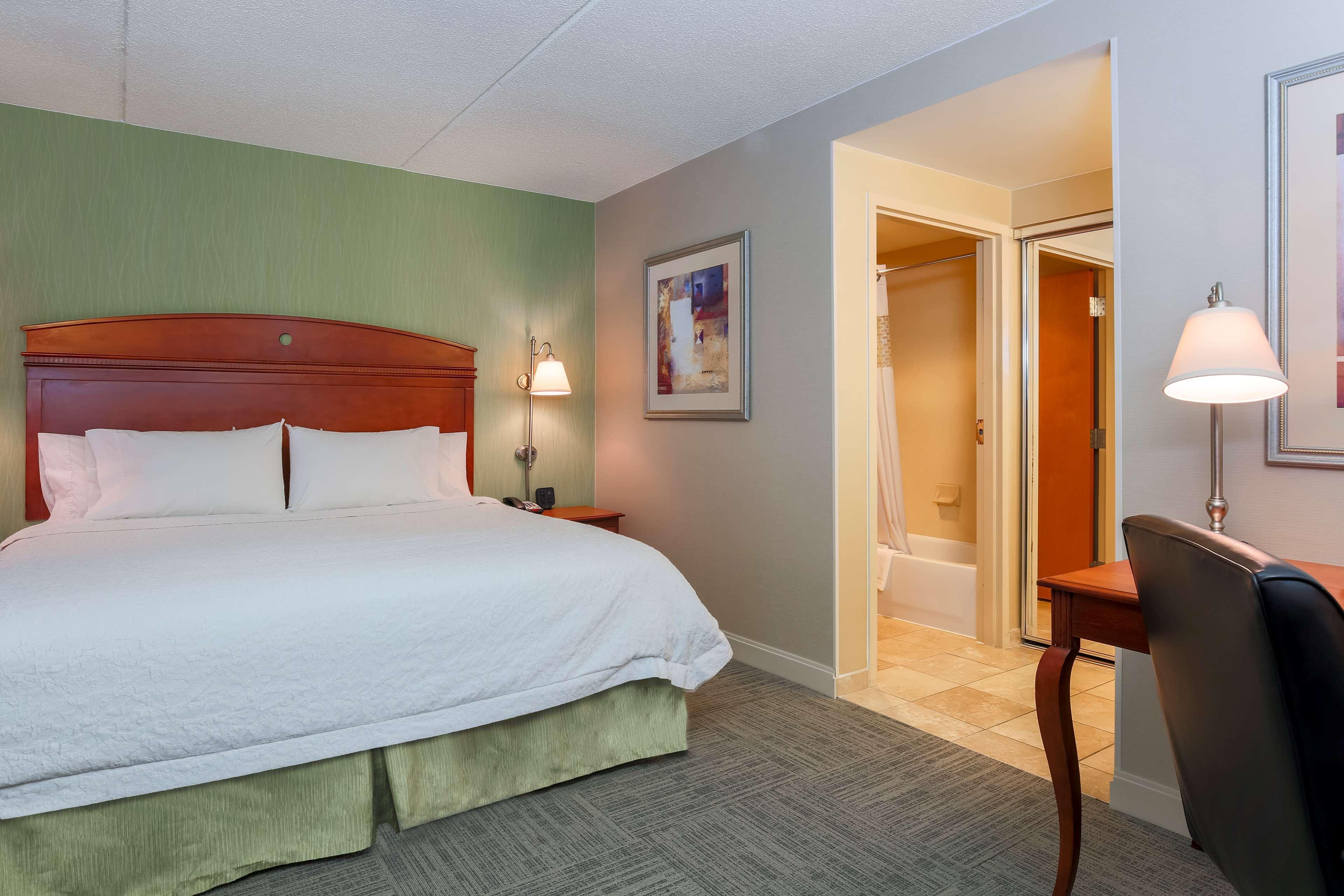 Hampton Inn & Suites West Haven Εξωτερικό φωτογραφία