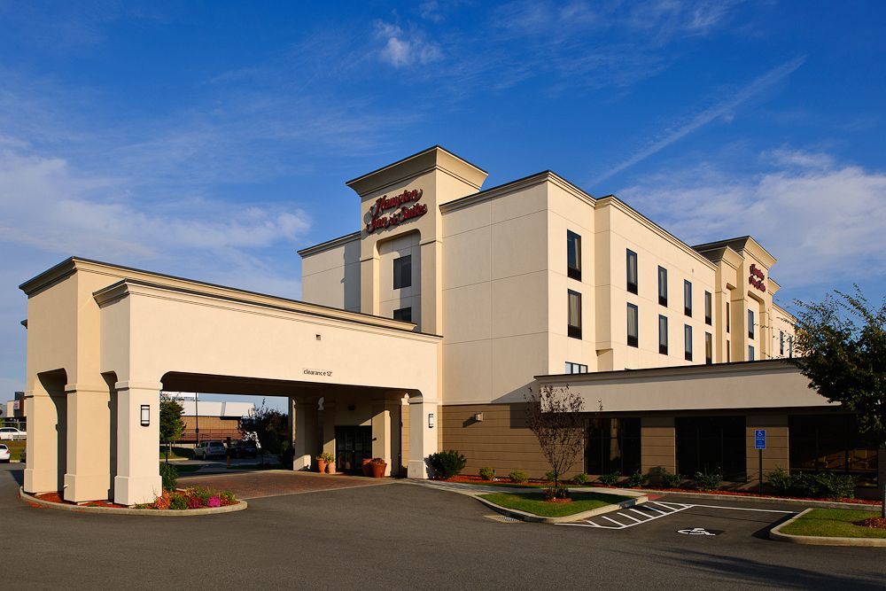 Hampton Inn & Suites West Haven Εξωτερικό φωτογραφία